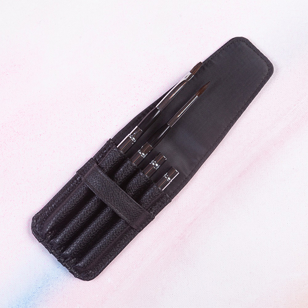 PBT 782-04.jpg